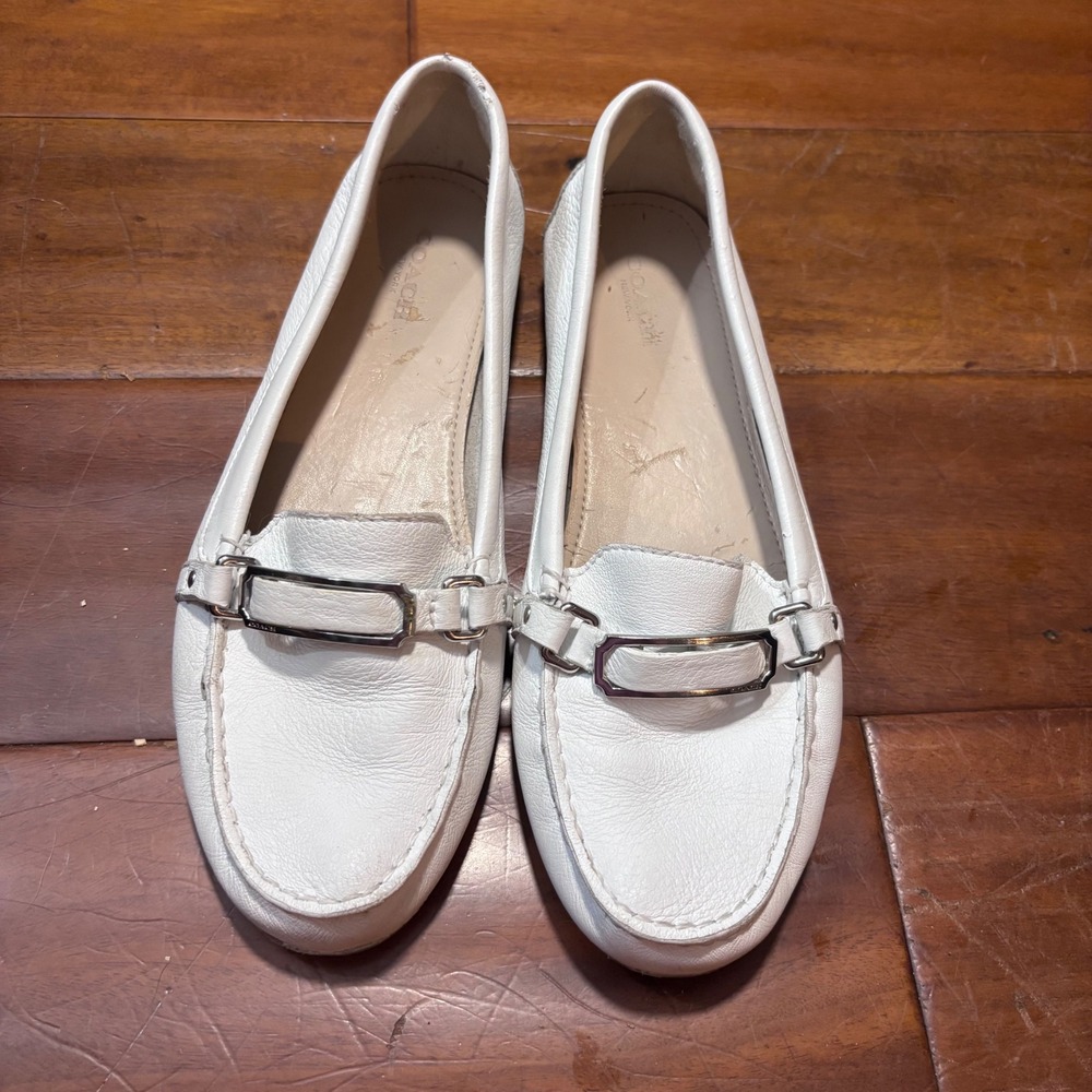 COACH Flynn White Leather Loafers Classic Preppy Minimalist|Size 8